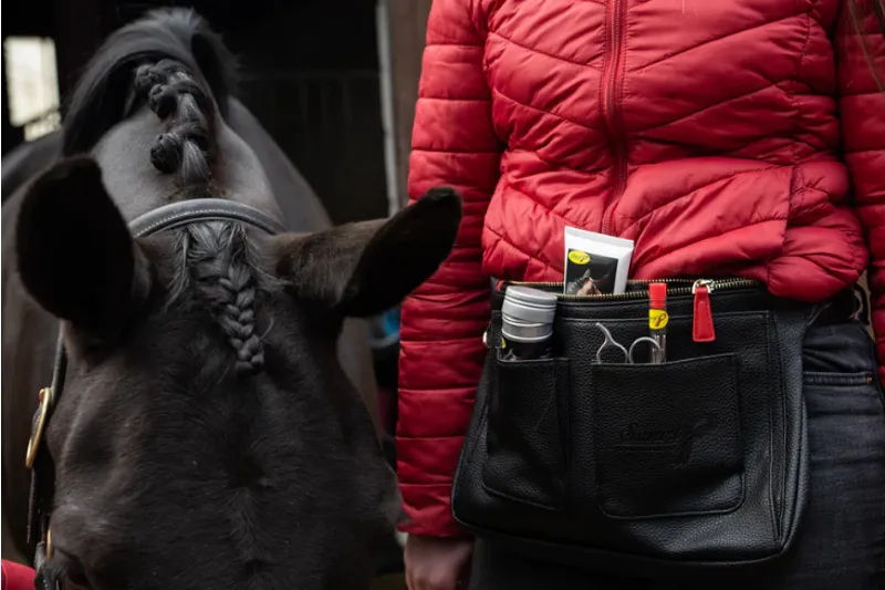 Smart Grooming - Ultimate Plaiting Apron